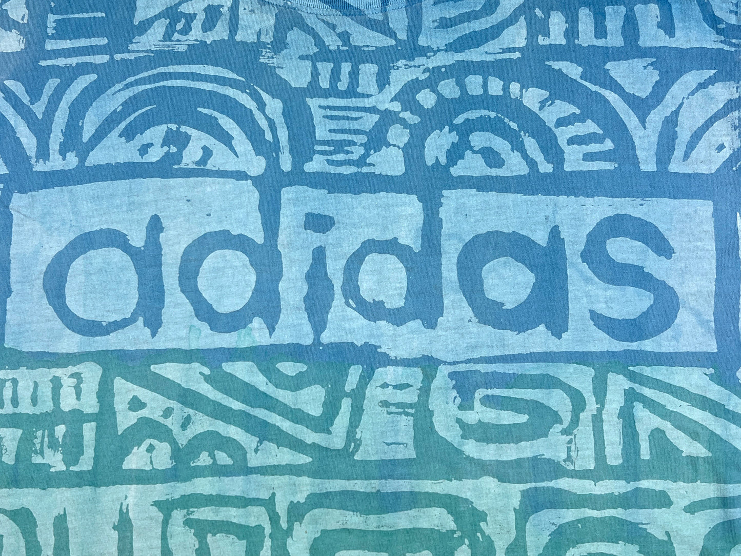 VTG ADIDAS ALL OVER PRINT TRIBAL T-SHIRT