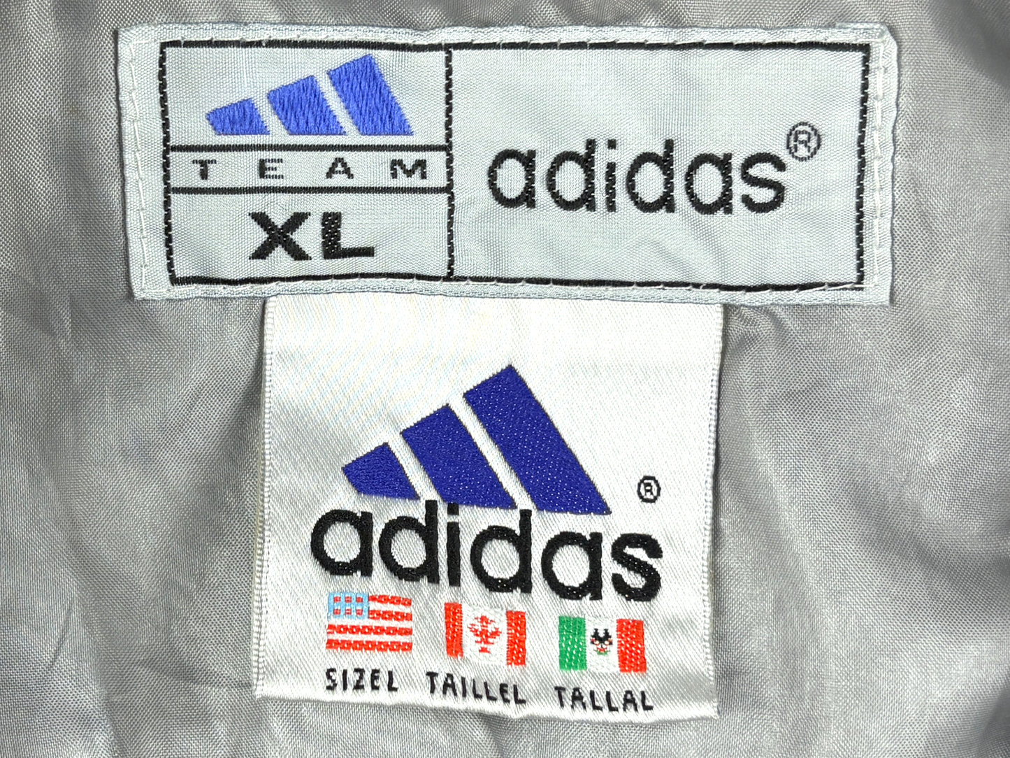 VTG ADIDAS VEST