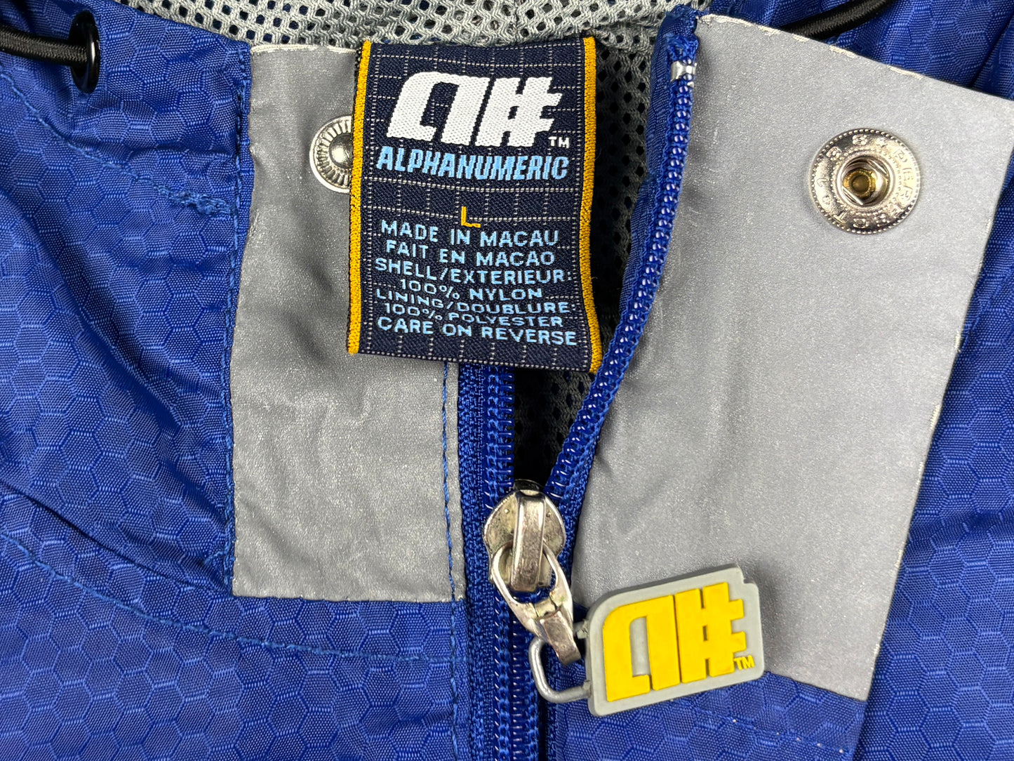 VTG ALPHANUMERIC HONEYCOME JACKET