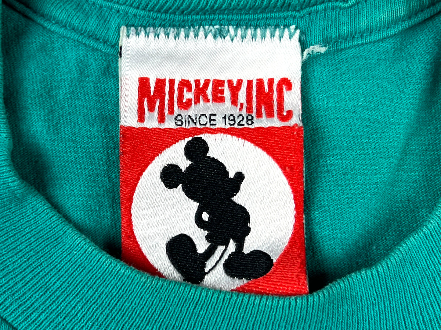 VTG DISNEY'S BLIZZARD BEACH T-SHIRT