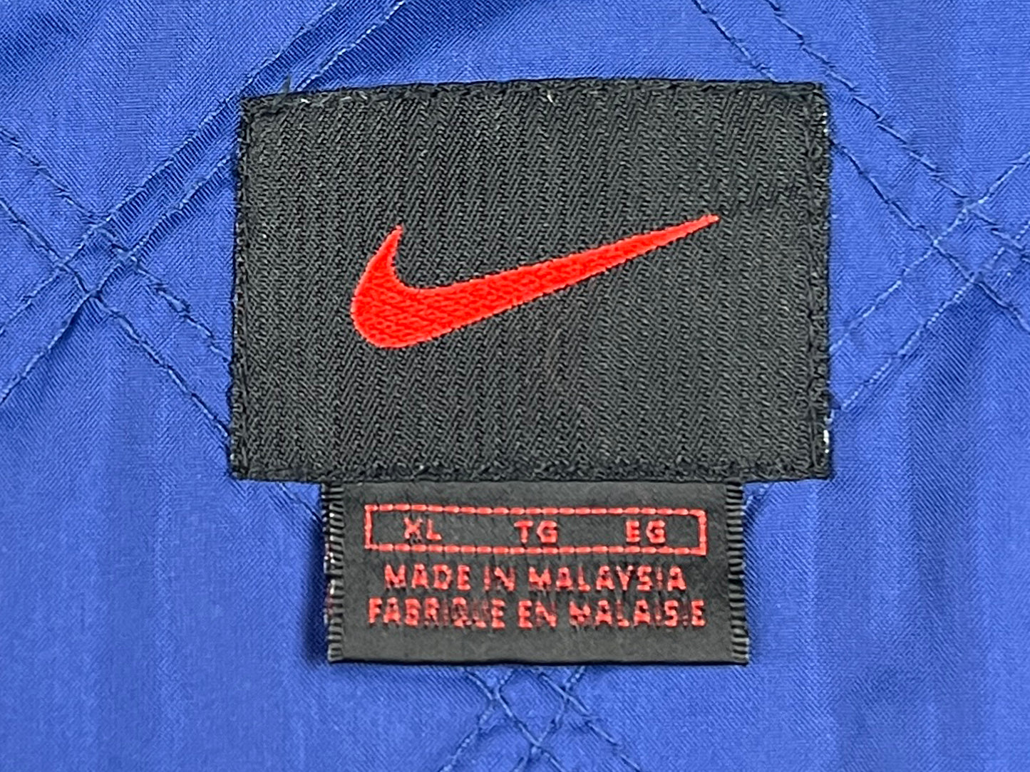 VTG NIKE NYLON RUNNING JACKET