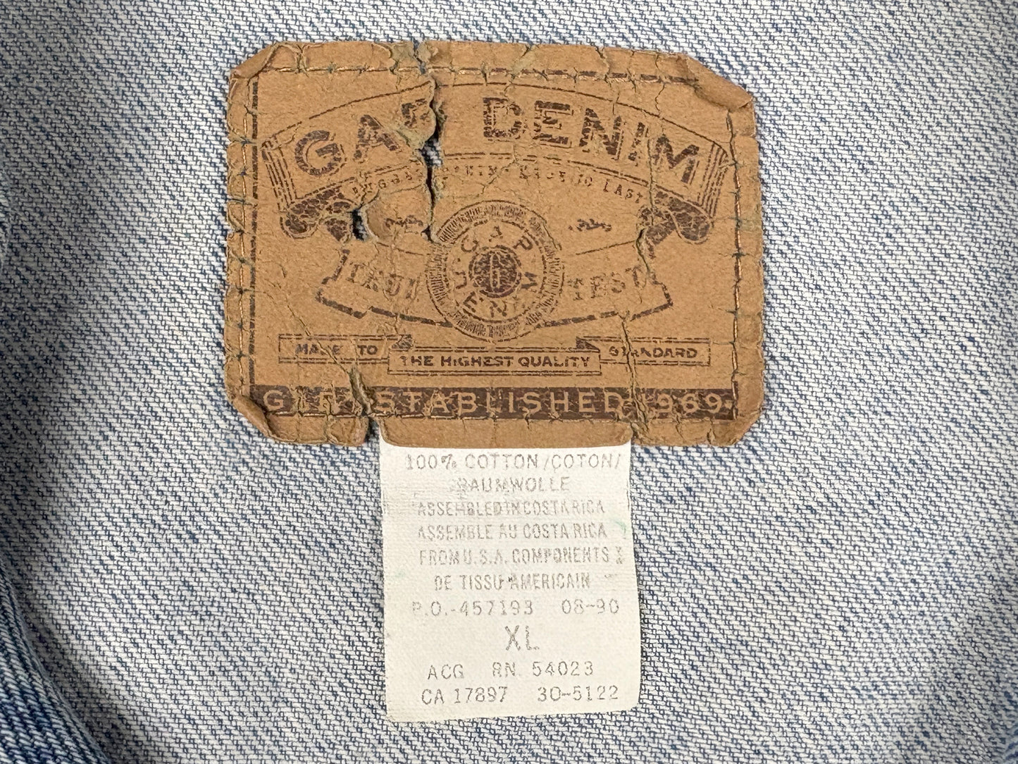 VTG GAP DENIM JACKET