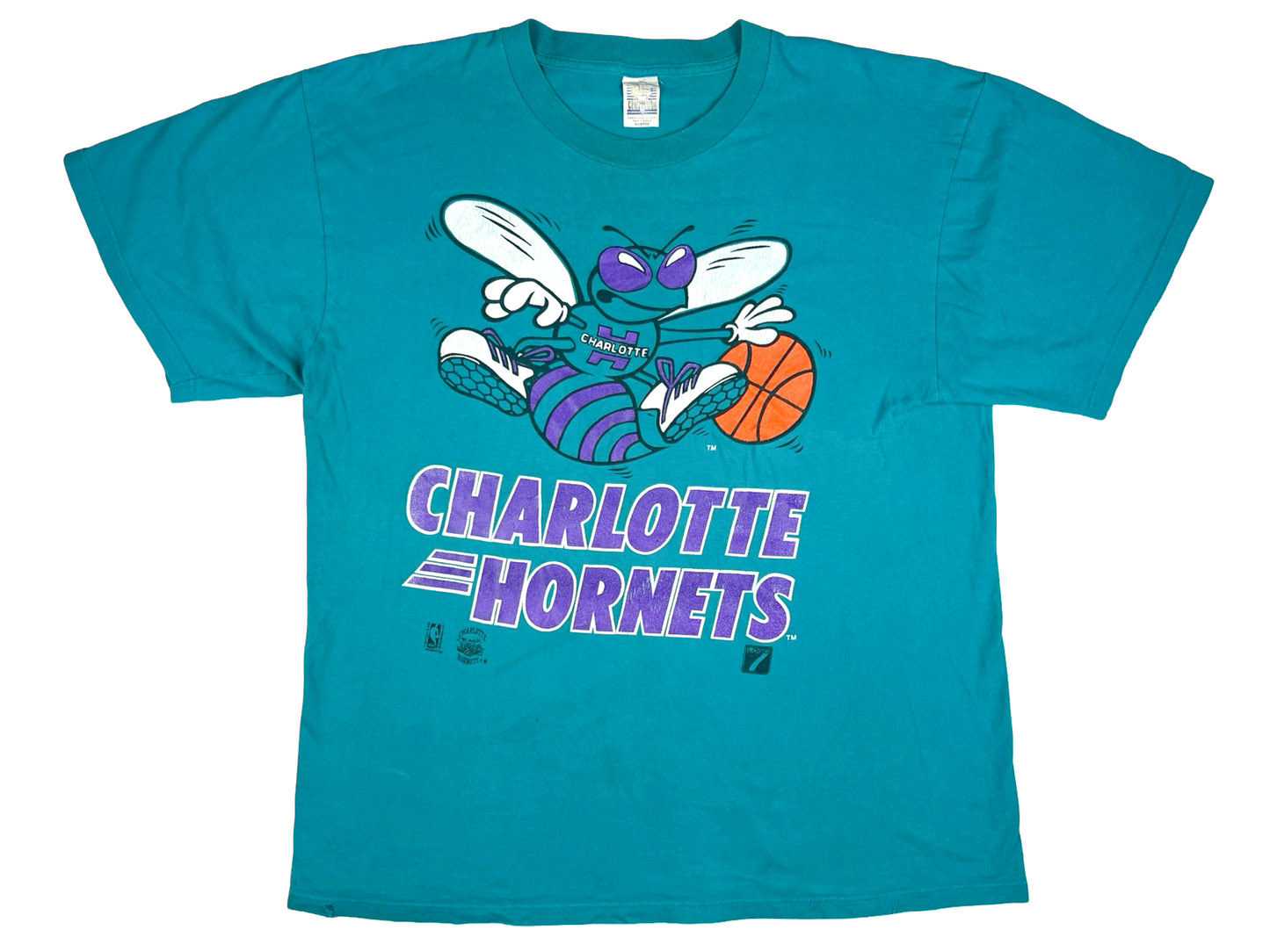 VTG CHAROLETTE HORNETS T-SHIRT