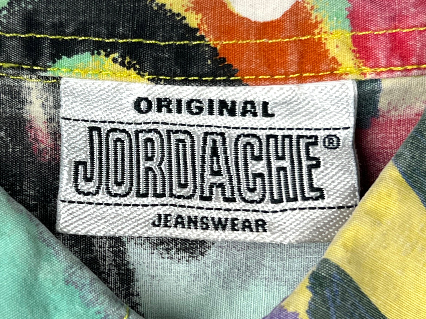 VTG JORDACHE GRAFFITI BUTTON UP SHIRT