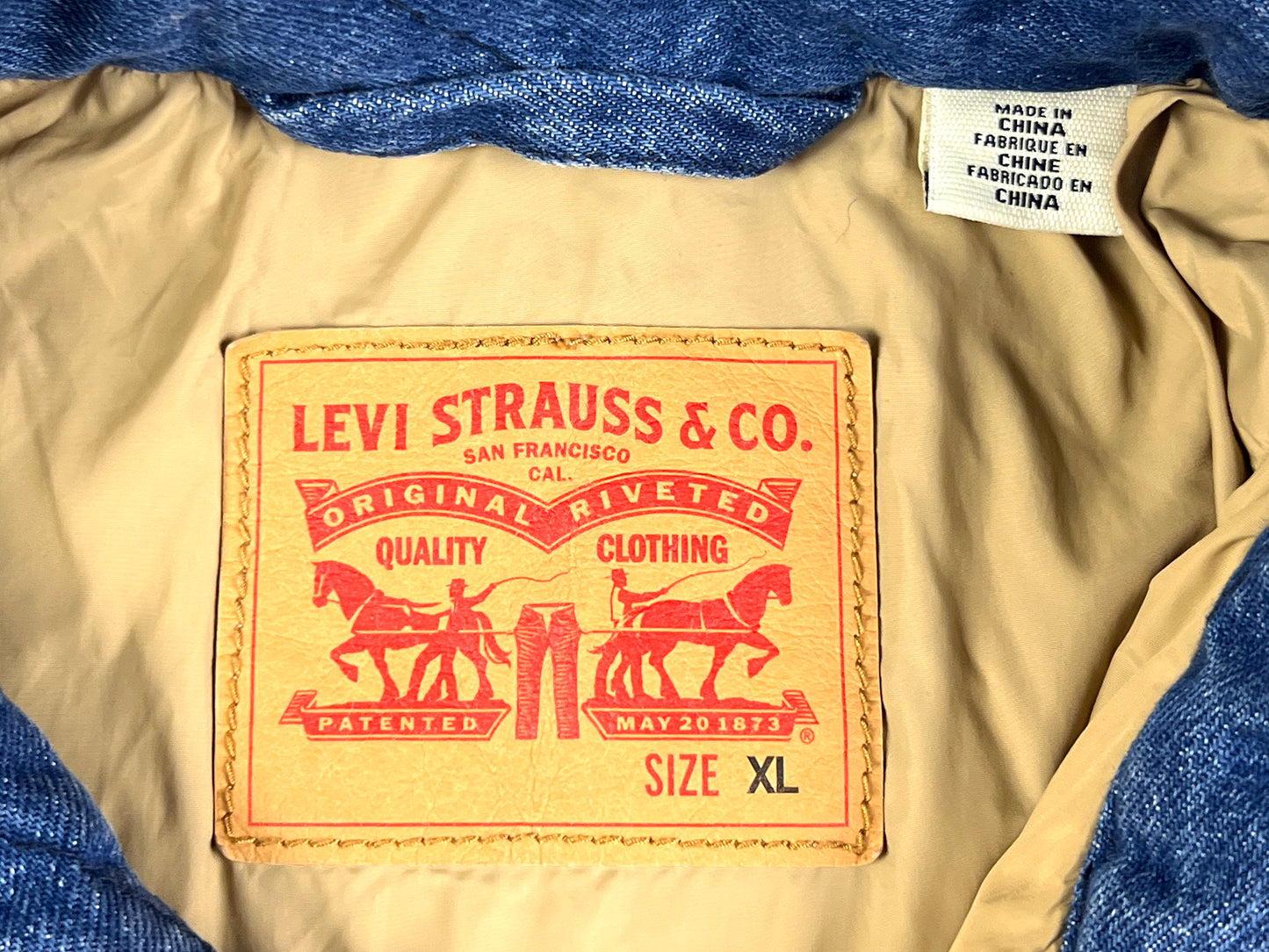 LEVIS QUILTED PREMIUM JACKET