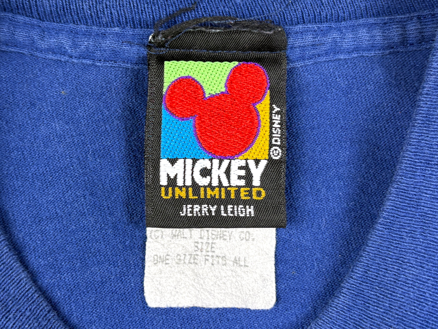 VTG DISNEY CHARACTERS HARVEST T-SHIRT