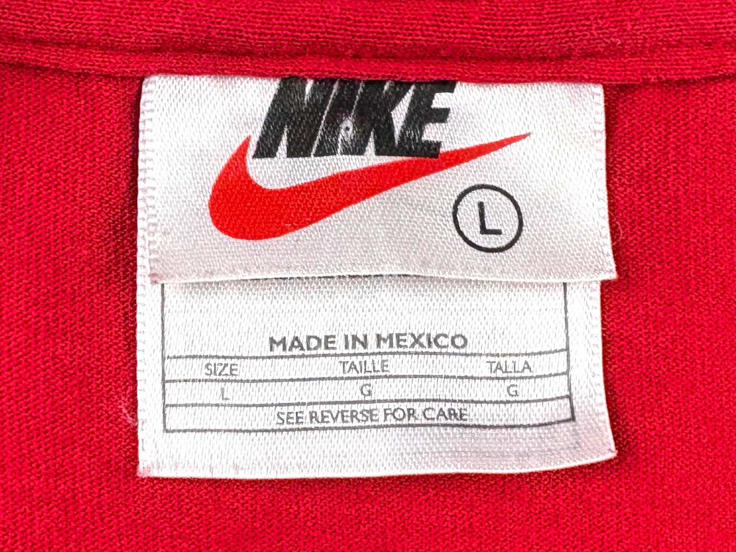 VTG NIKE LOGO T-SHIRT
