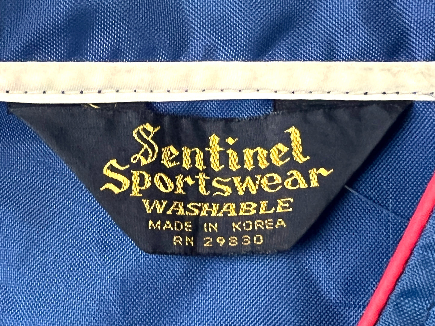 VTG SENTINEL SPORTSWEAR NYLON JACKET