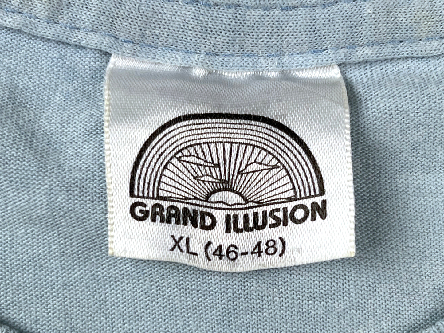 VTG SIMON KEY SHOP INC. SKYLINE T-SHIRT