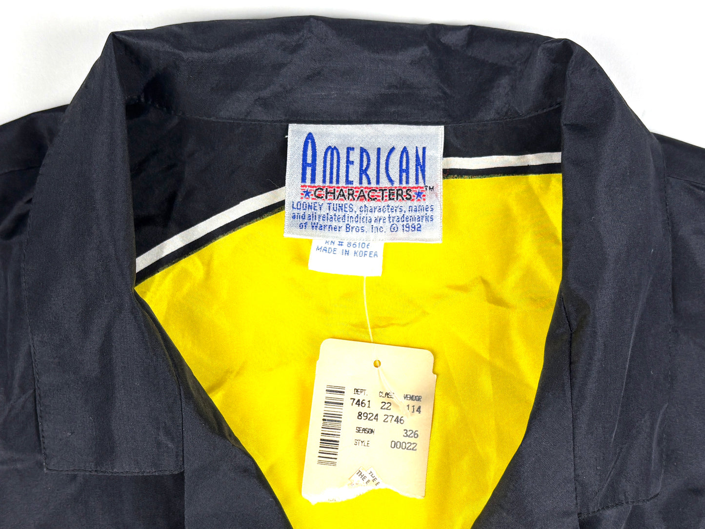 VTG TWEETY BIRD SILK BUTTON UP SHIRT