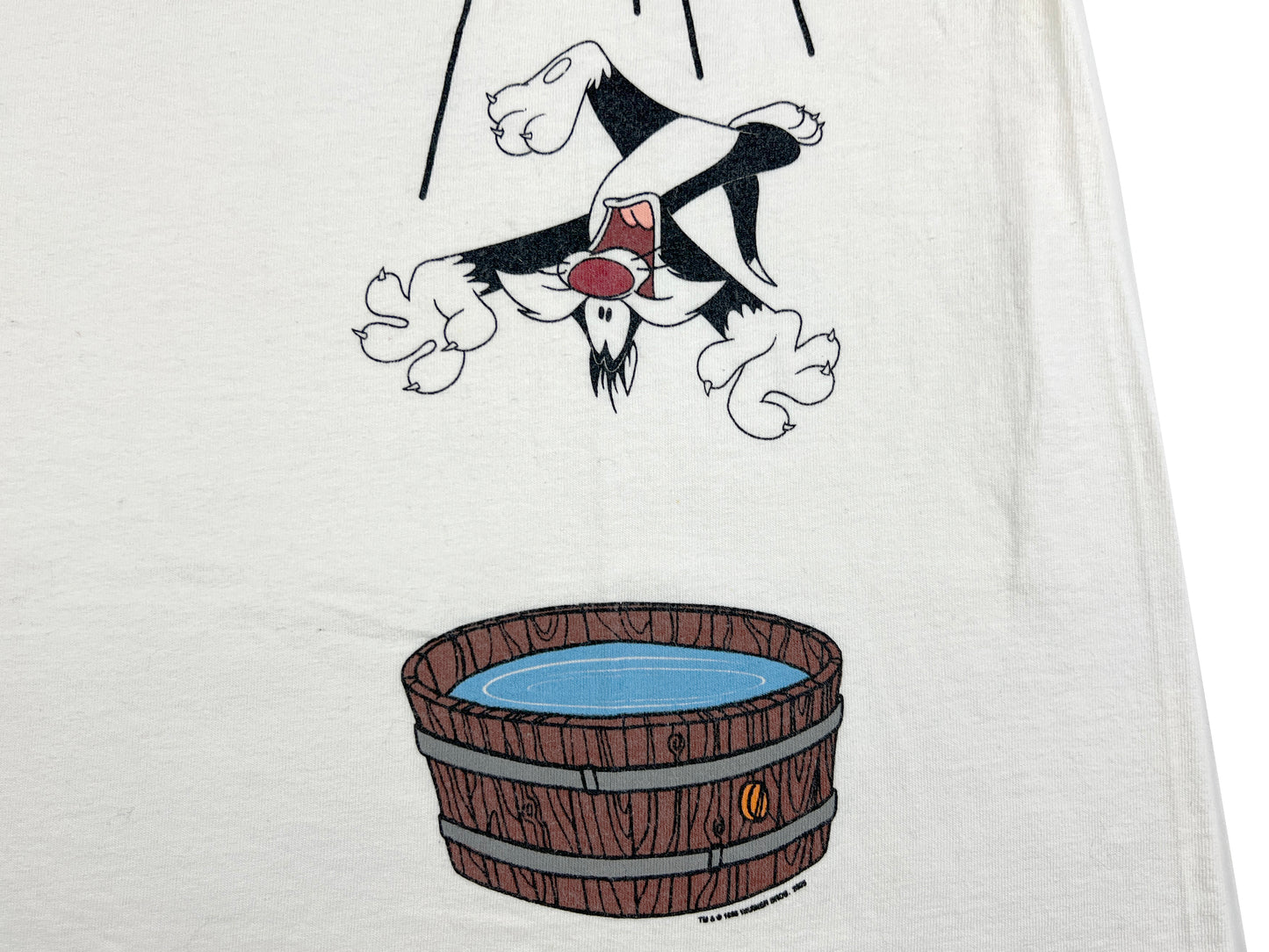 VTG '97 LOONEY TUNES REVERSE POCKET T-SHIRT