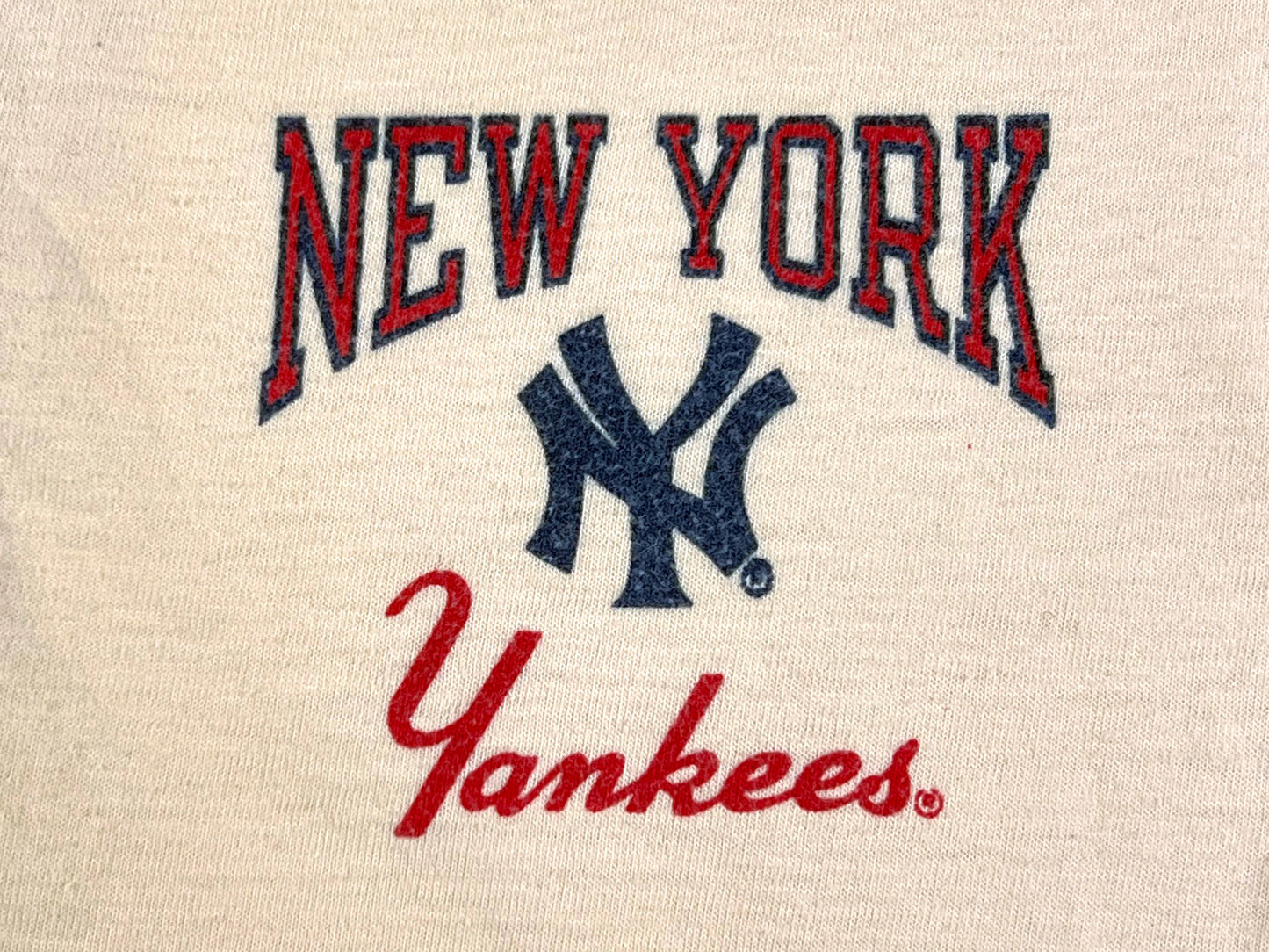 VTG '80S NEW YORK YANKEES RAGLAN SHIRT
