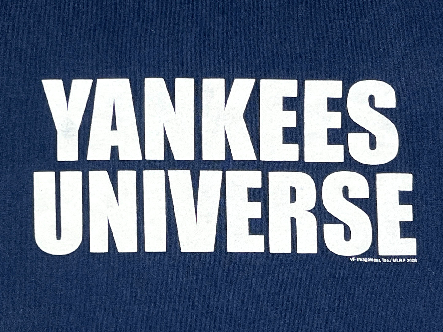 2006 YANKEE UNIVERSE T-SHIRT