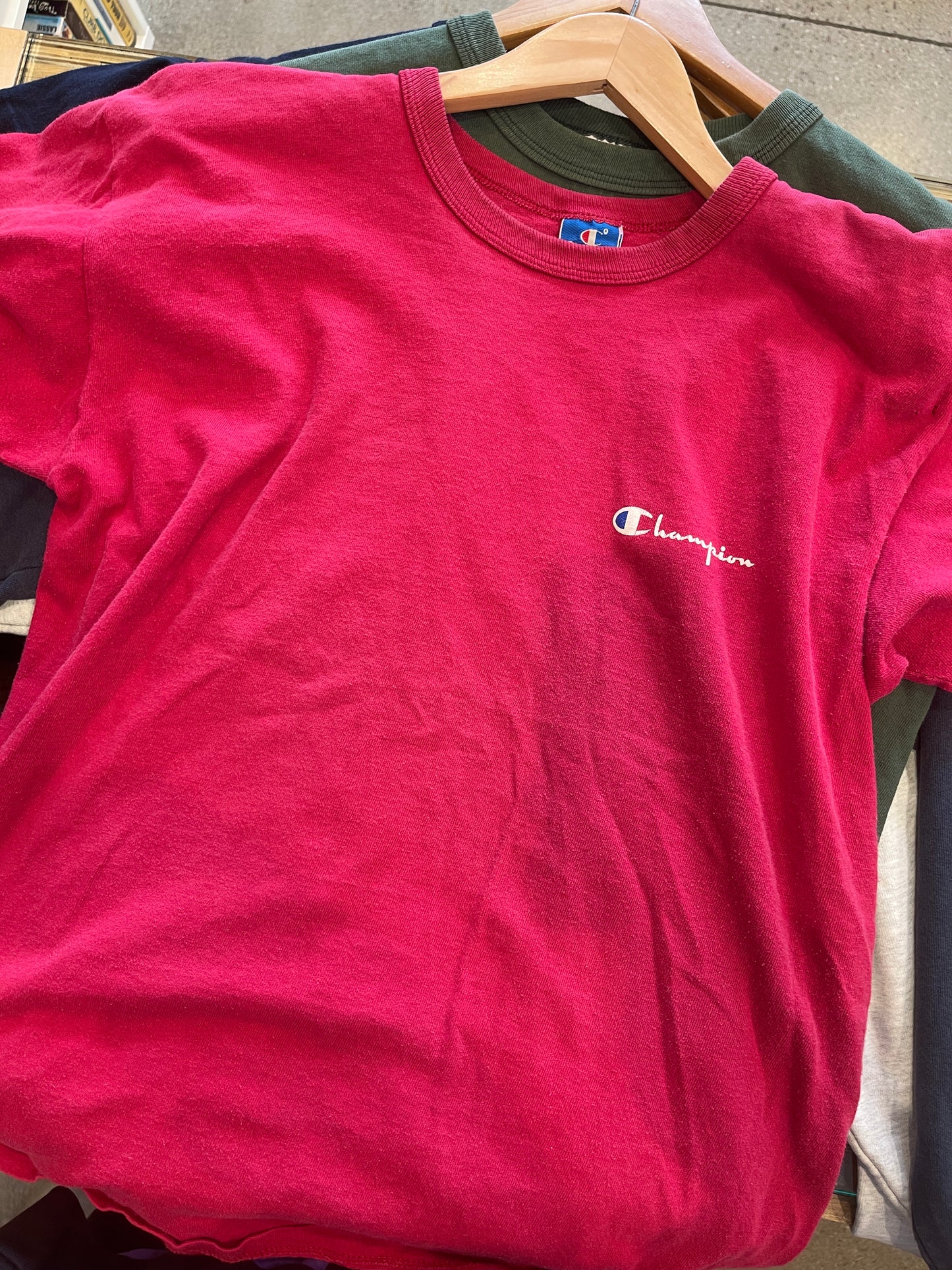 VTG '90S CHAMPION SCRIPT T-SHIRT