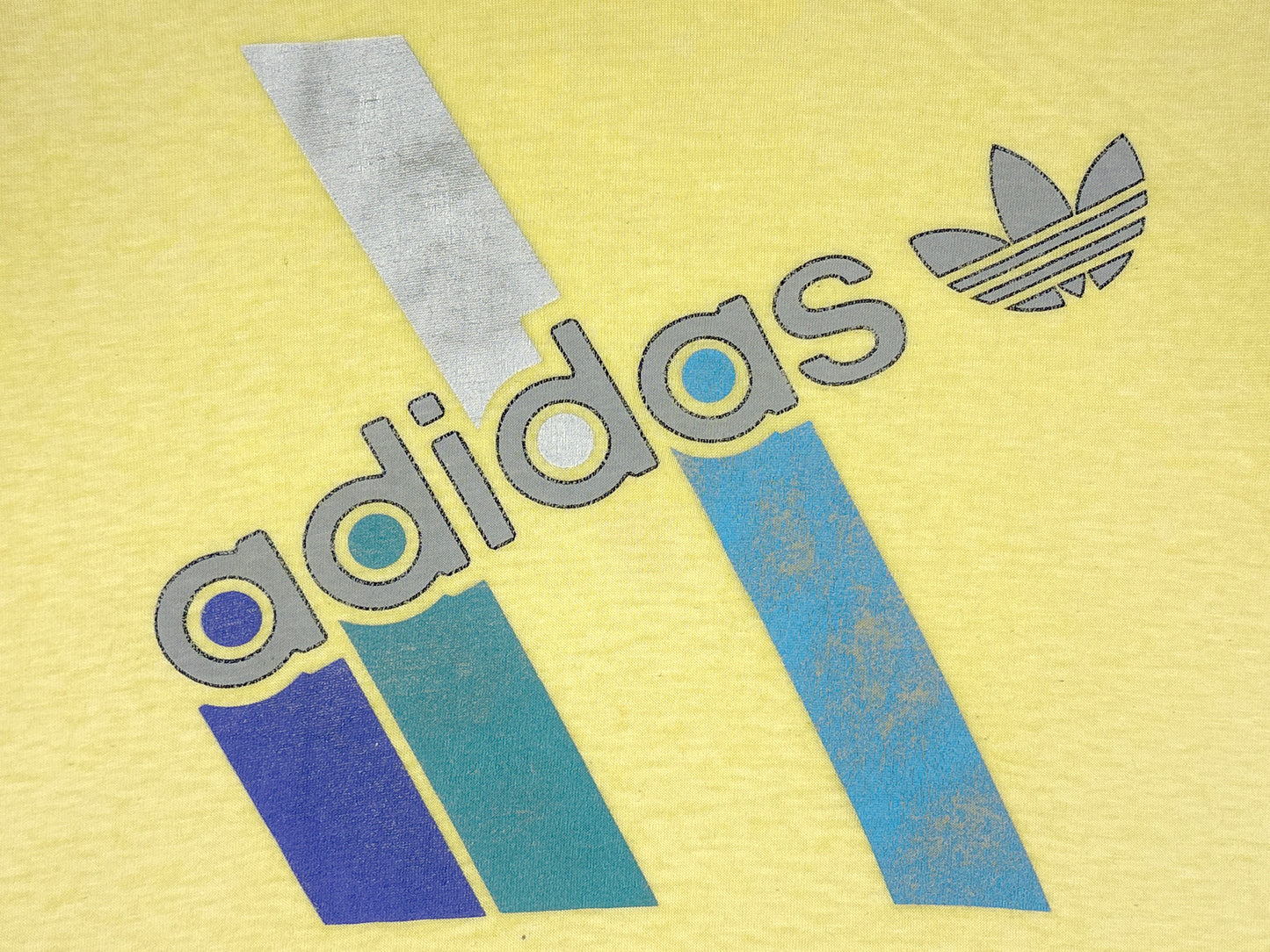 VTG ADIDAS T-SHIRT