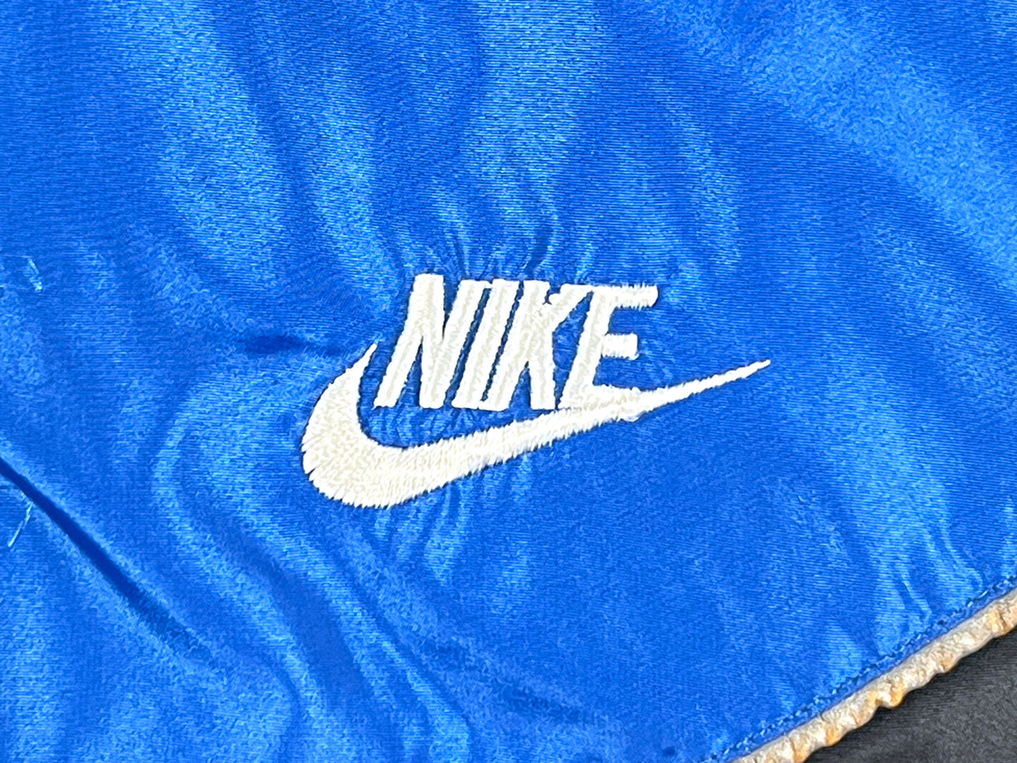 VTG NIKE HOODED NYLON TRACK JACKET