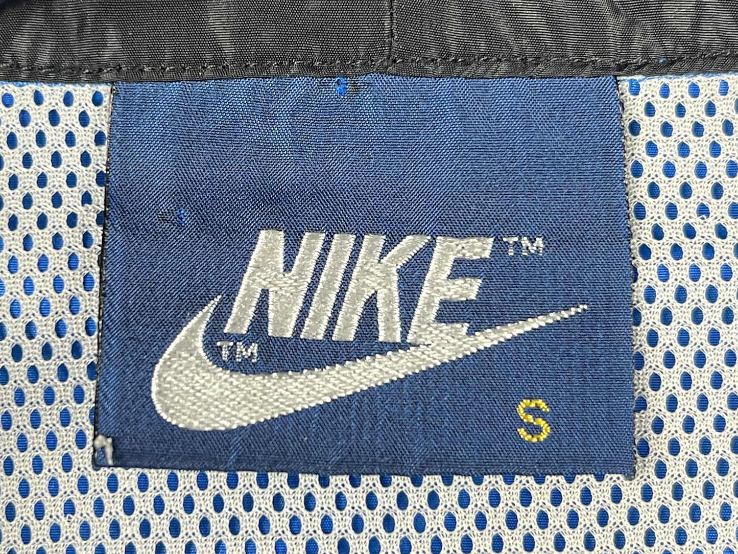 VTG NIKE HOODED NYLON TRACK JACKET