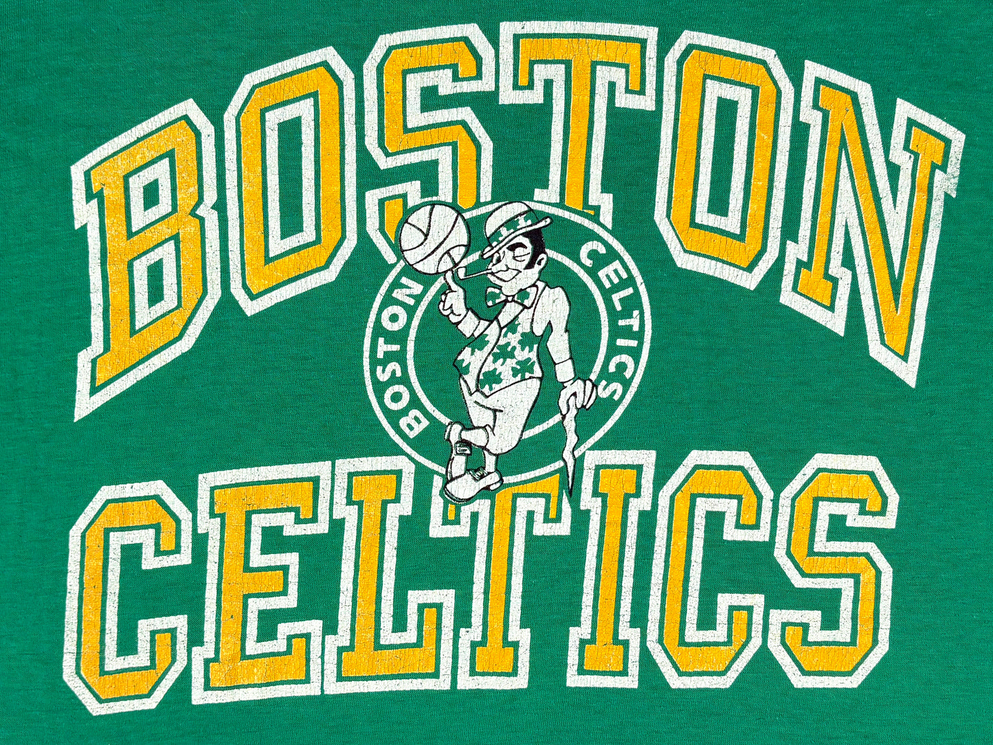 VTG BOSTON CELTICS T-SHIRT