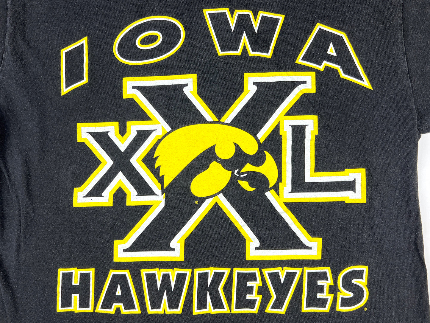 VTG IOWA HAWKEYES T-SHIRT
