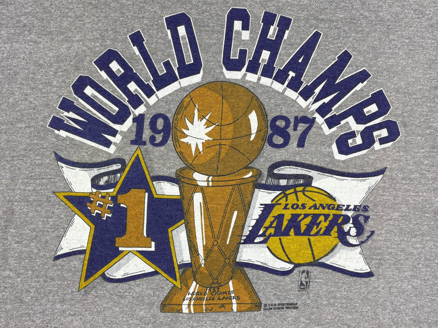 VTG '87 LAKERS WORLD CHAMPS T-SHIRT