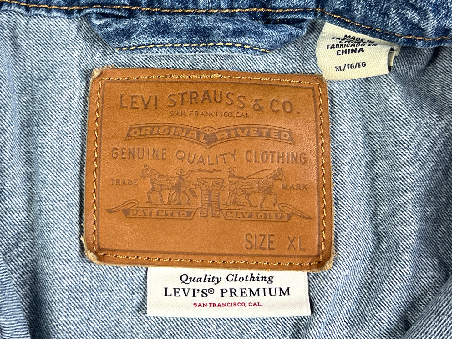 LEVIS PREMIUM DENIM JACKET