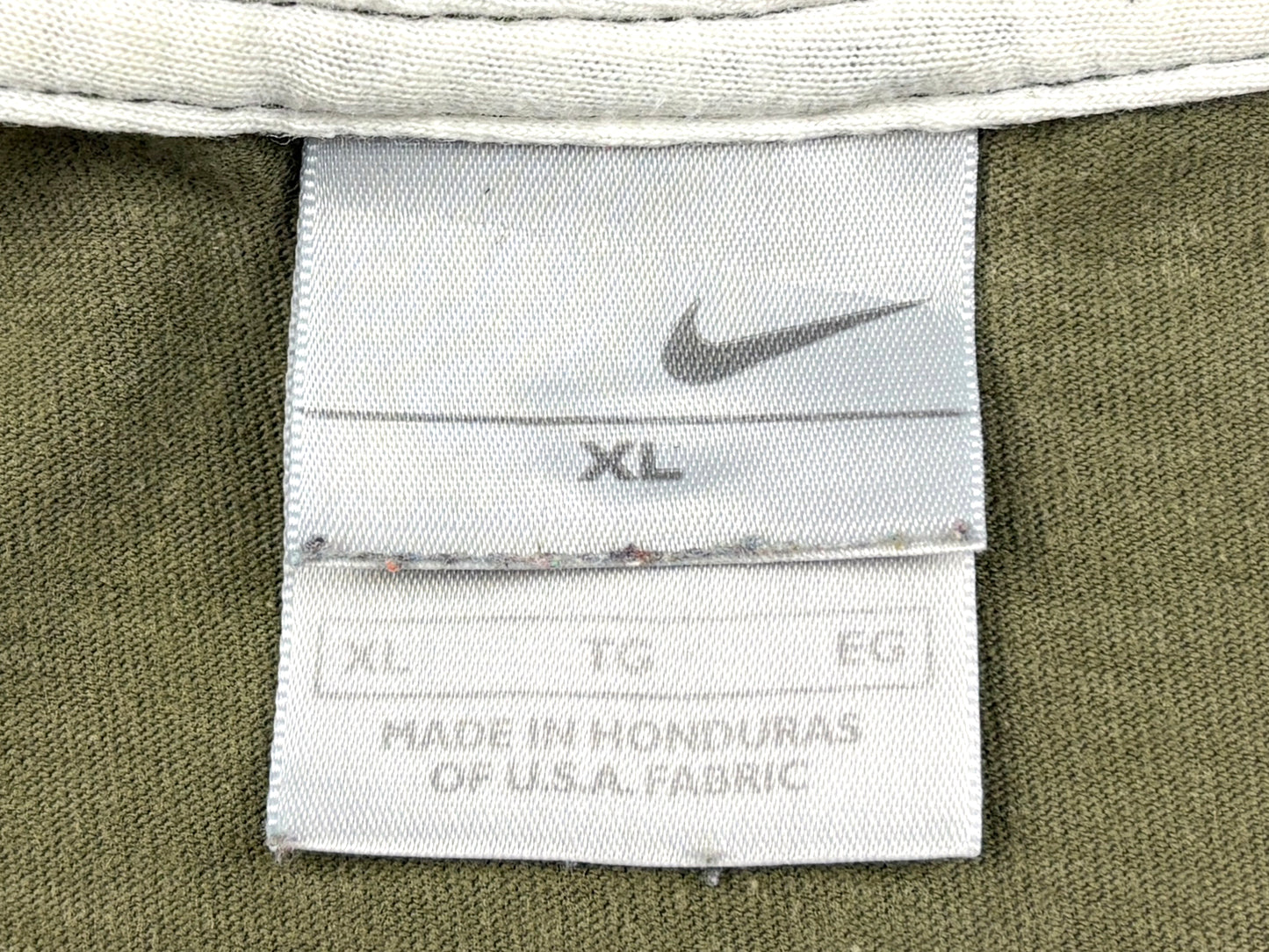 VTG NIKE MINI LOGO T-SHIRT