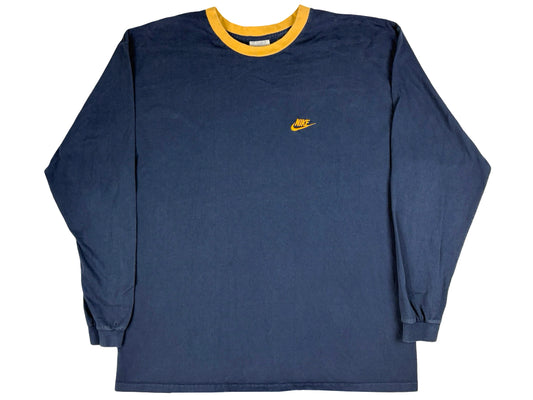 VTG '00 NIKE ESSENTIAL SHIRT