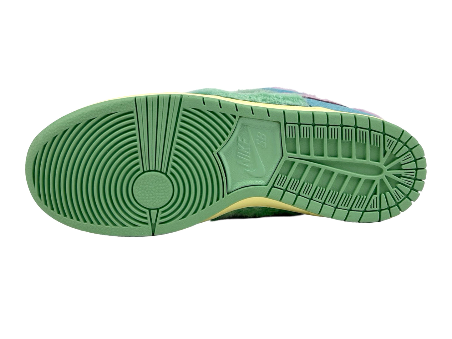 NIKE SB DUNK LOW PRO SP (VERDY VISTY)