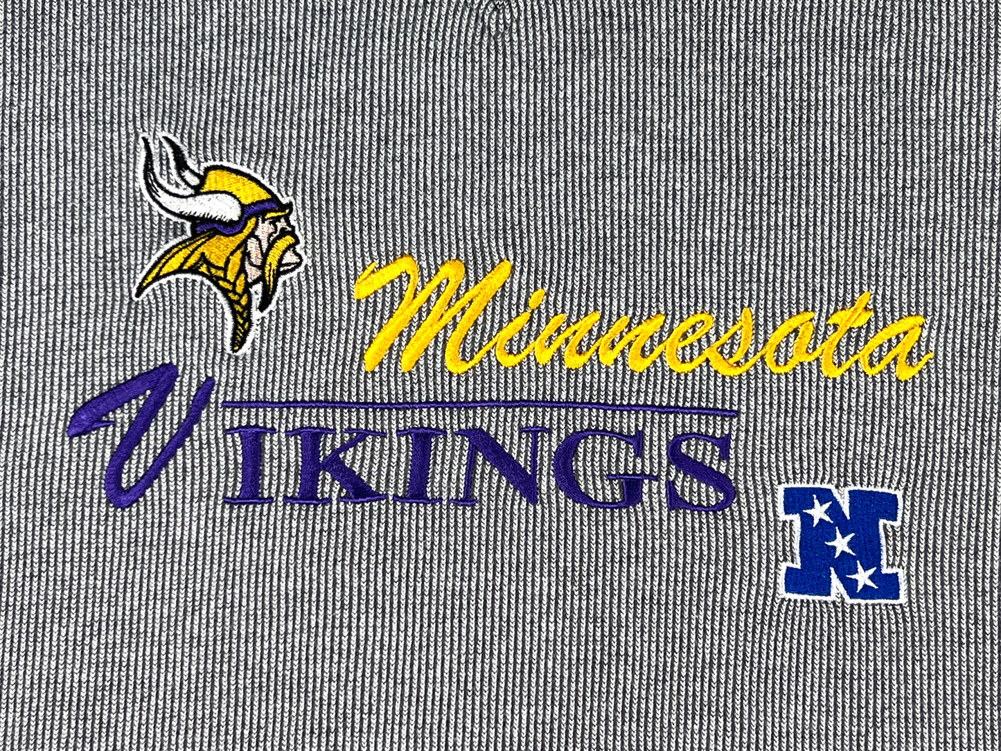 VTG MINNESOTA VIKINGS CREWNECK